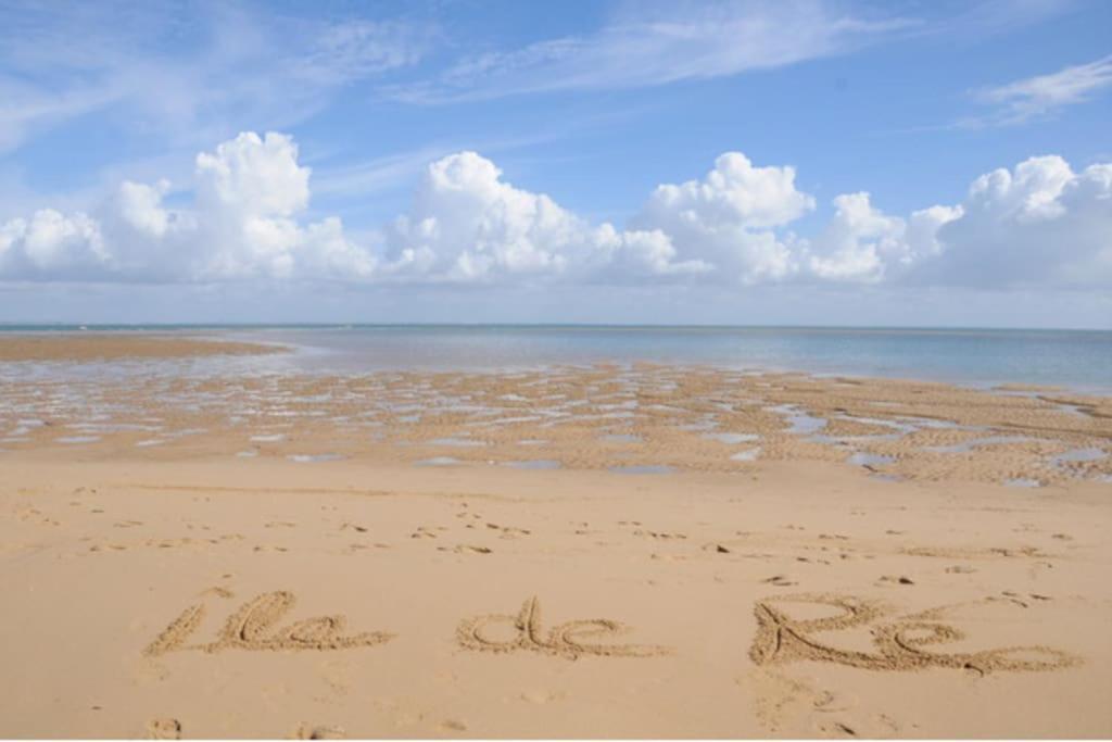Le Clos Des Flots - La Plage Ла-Флотт Екстер'єр фото